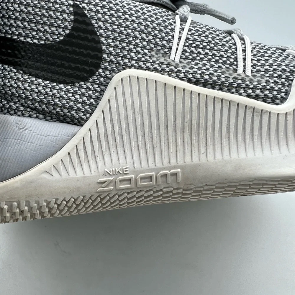 Nike men sneakers